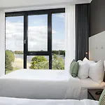 Courtyard By Marriott