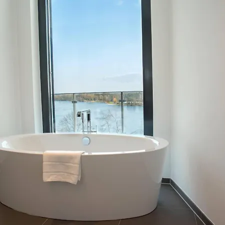 Courtyard By Marriott 4* וולפסבורג