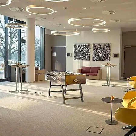 Courtyard By Marriott Hotel Wolfsburgo