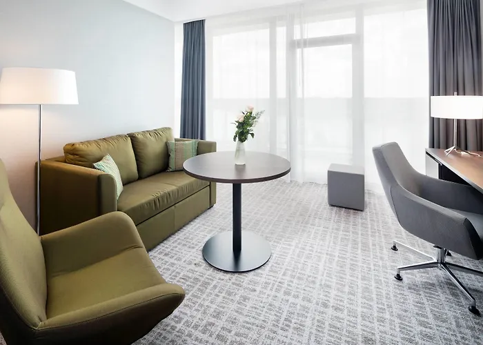 沃尔夫斯堡万怡酒店 酒店 4*