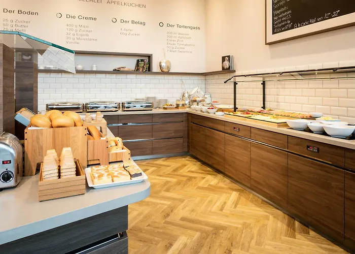 沃尔夫斯堡万怡酒店 酒店 4*