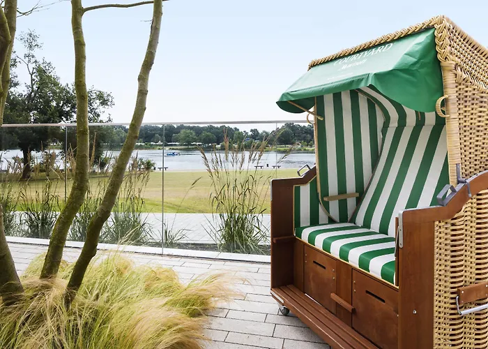 沃尔夫斯堡万怡酒店 酒店 4*