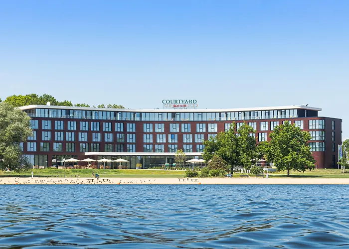 沃尔夫斯堡万怡酒店 4* 沃尔夫